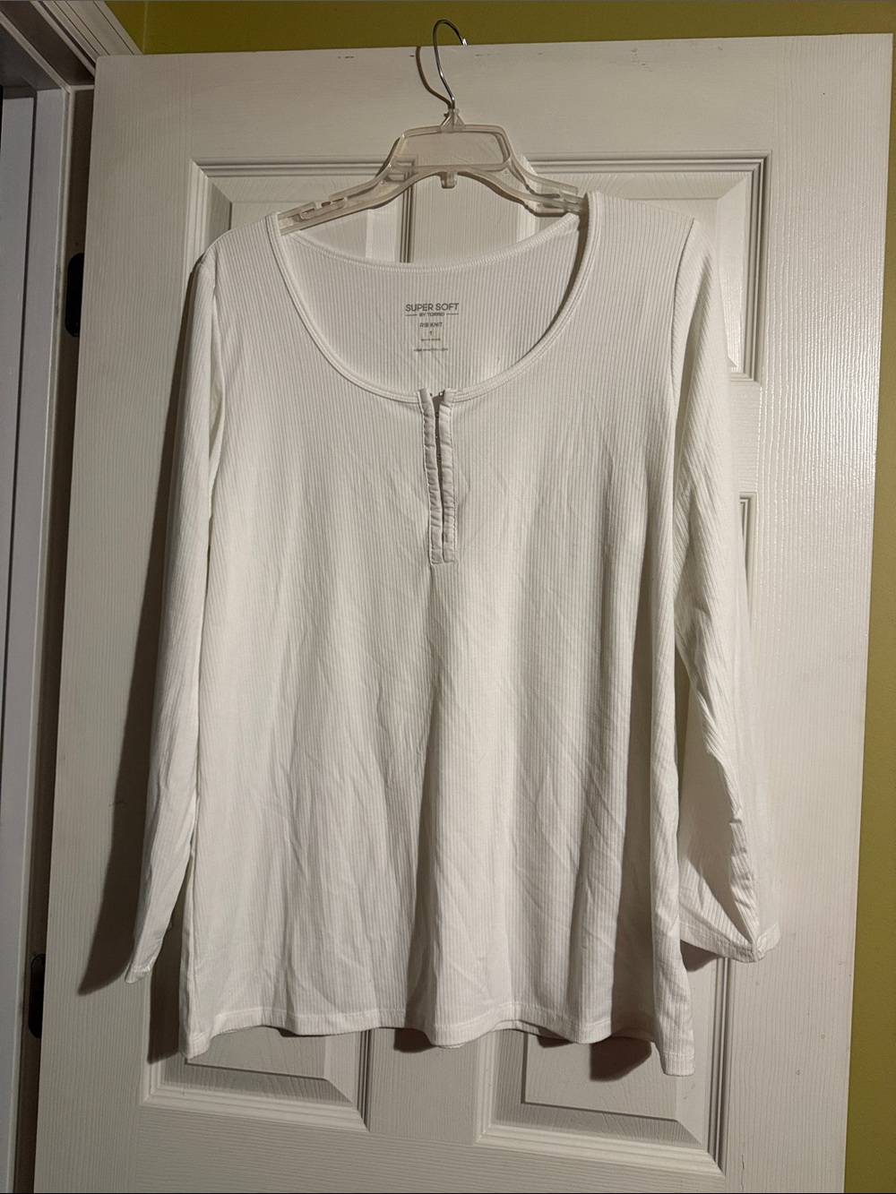 torrid White Ribbed Henley Long Sleeve Top